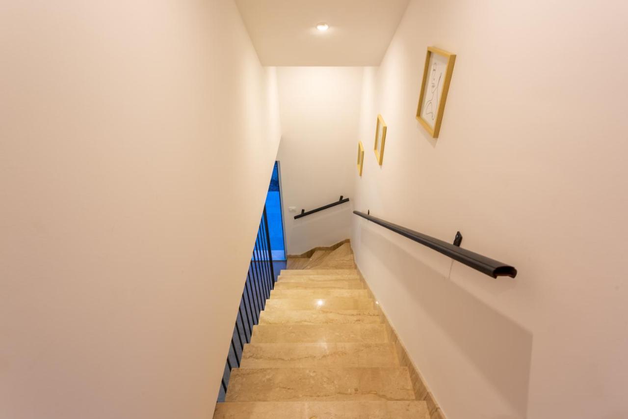 Secluded House - Guaranteed Privacy - Heated Pool Villa Klis ภายนอก รูปภาพ